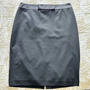 Ann Taylor Black Pencil Skirt with Bow Detail Size 6 | Classic Work Wear